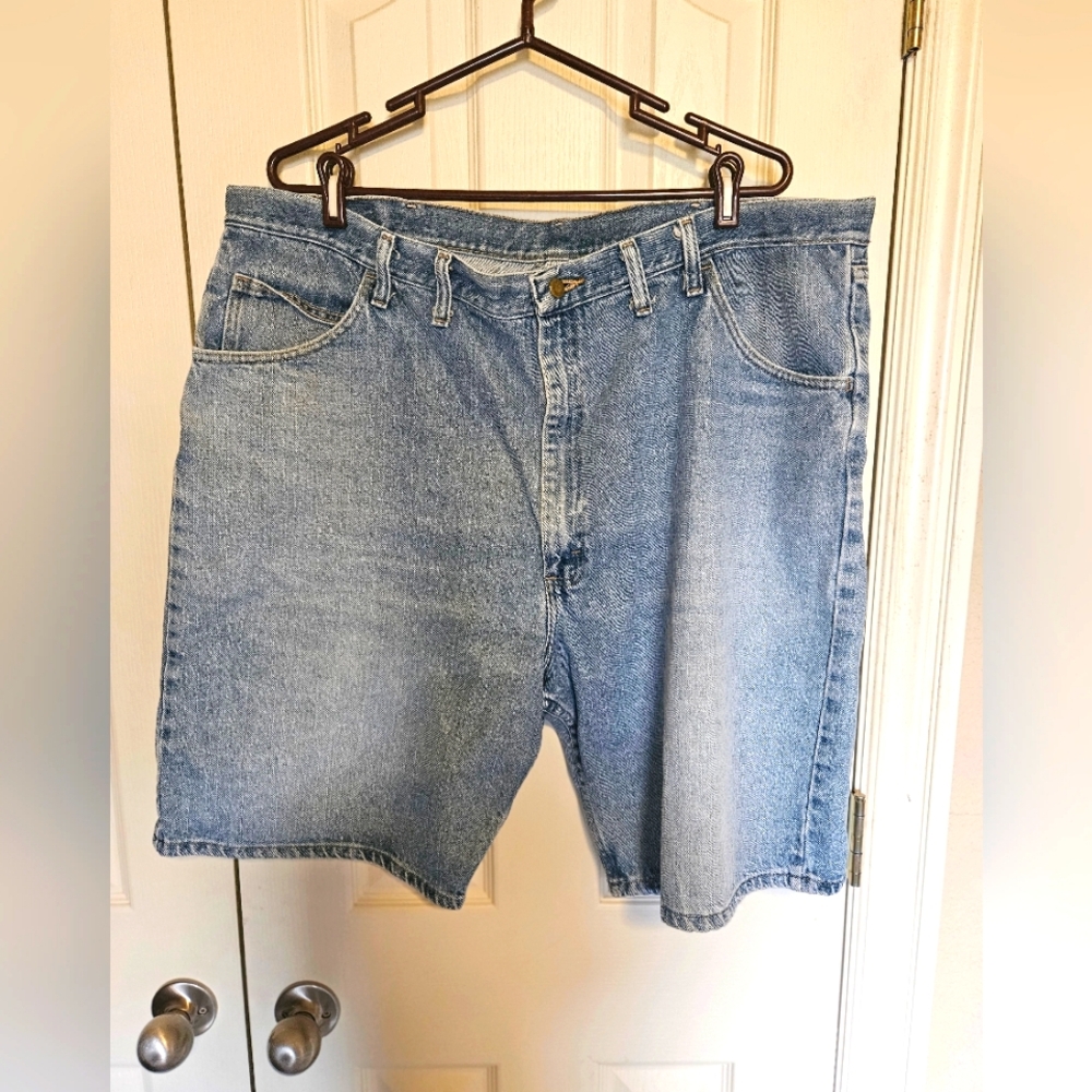 Wrangler Men's Blue Denim Shorts